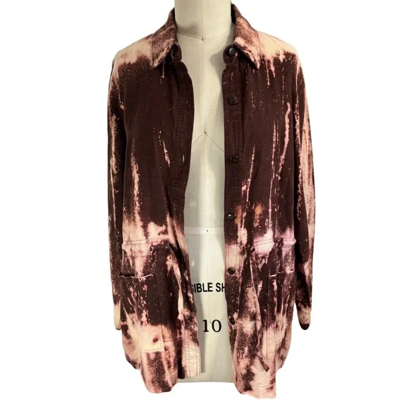 Custom Upcycled Linen Button-Up Shirt with Drawstring Waist and Front Pockets - Picture 3 of 11